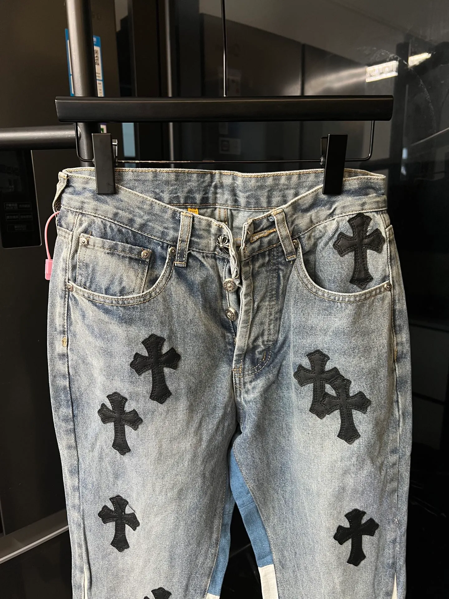 P280 [Next day] Chrome Hearts 25Ss cH Crow stitched cross patch leather heavy duty jeans (blue) Size: 28 30 32 34 36 (corresponding to s-xxl) Detailed sizes can be found in Figure 9